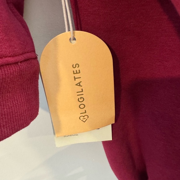 Blogilates Women's Marshmallow Mockneck Sweatshirt, Burgundy, Sz L, NWT - Picture 10 of 15